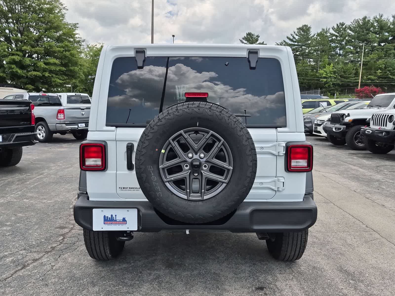 2026 Jeep Wrangler — detail view