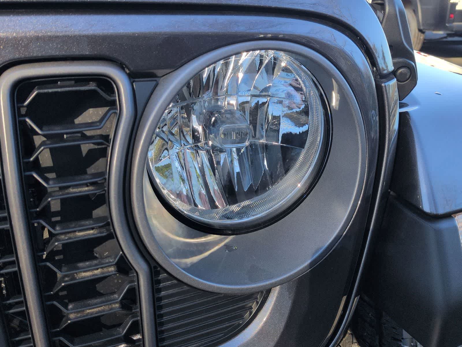 2026 Jeep Gladiator — rear three-quarter view